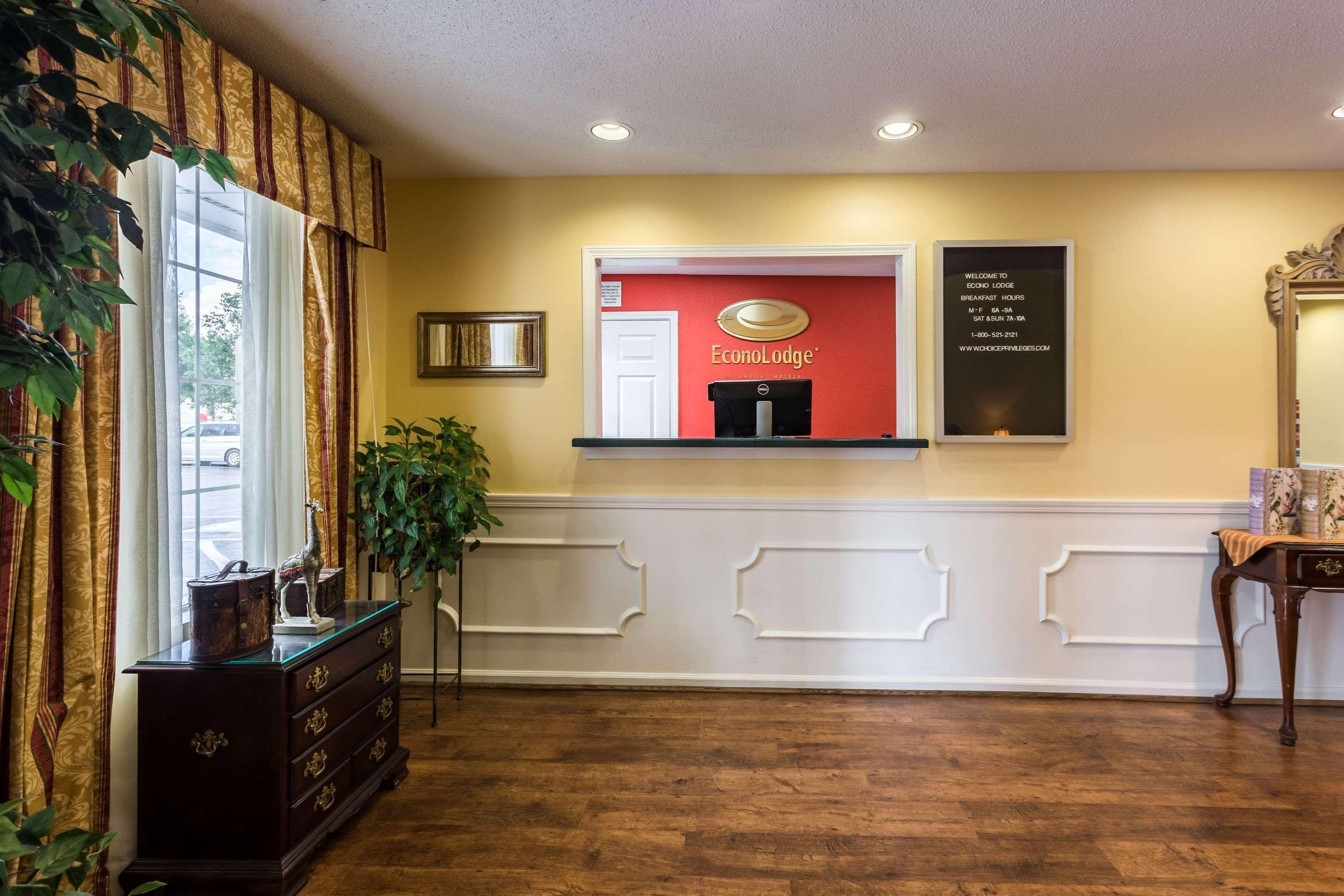 Econo Lodge Tupelo Kültér fotó
